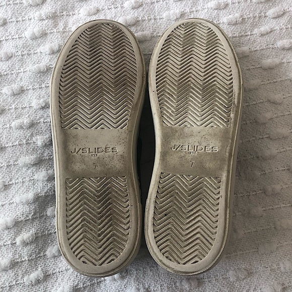 J/Slides Women’s Leather Slip On Sneaker - Picture 6 of 10